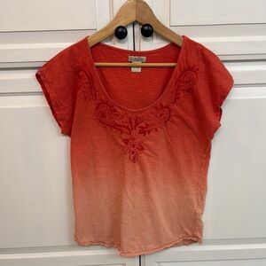 Lucky Brand Women's Embroidered Ombre Top. Size M.